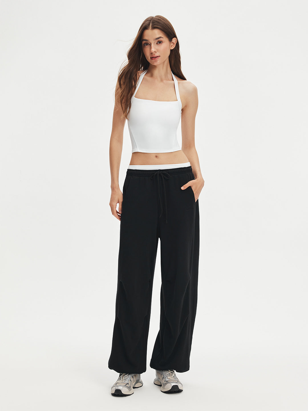 Everyday Soft Adjustable Hem Parachute Sweatpants #Black