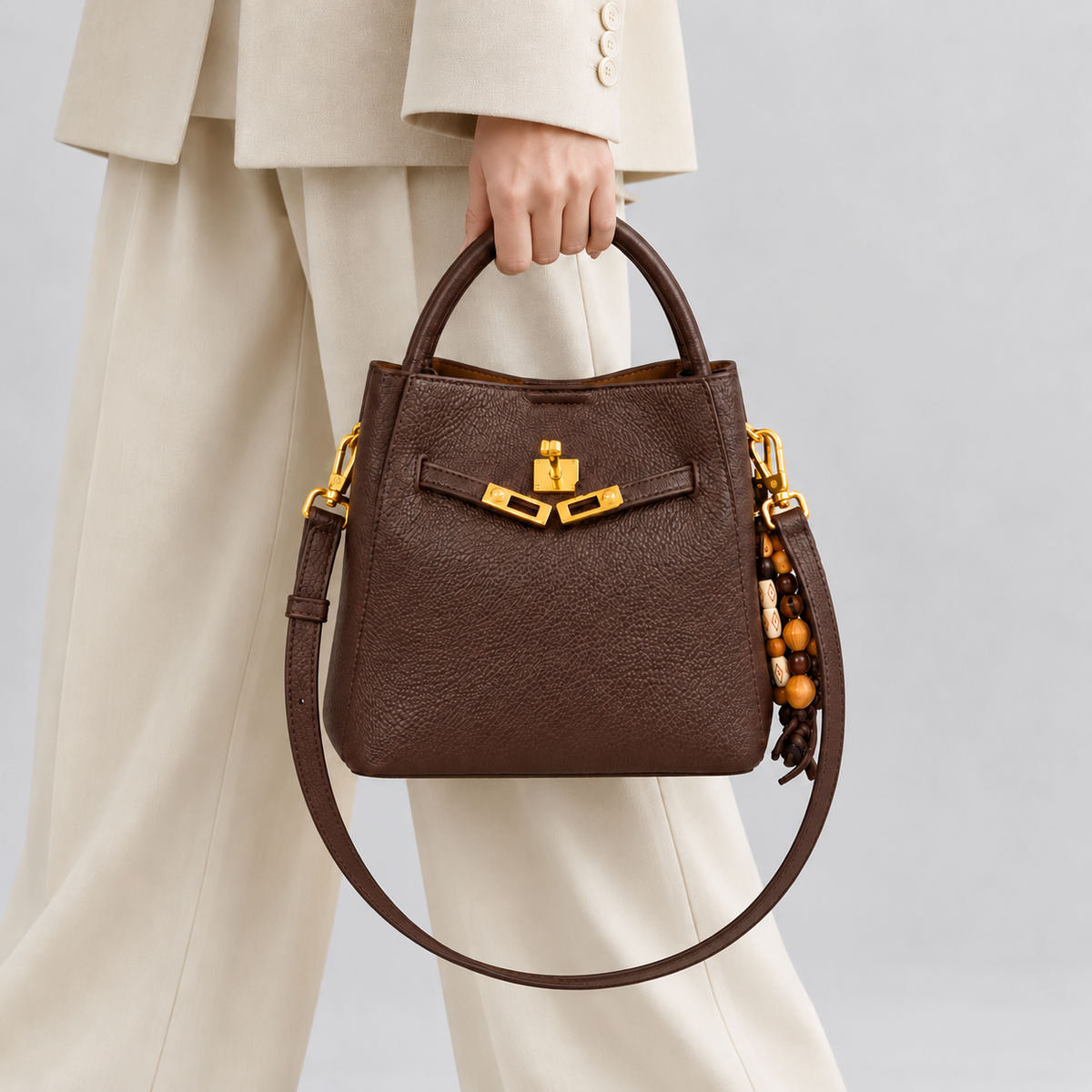 Avenza Belle Pebbled Leather Bucket Bag #Brown